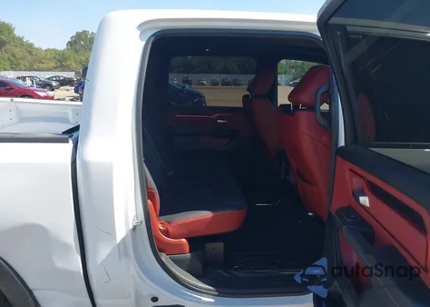 2022 Ram 1500 Rebel 4X4 5'7 Box из США, поврежденный, VIN 1C6SRFLT2NN223407